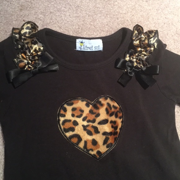 Long sleeve shirt w/matching pettiskirt - sz small - Picture 2 of 3